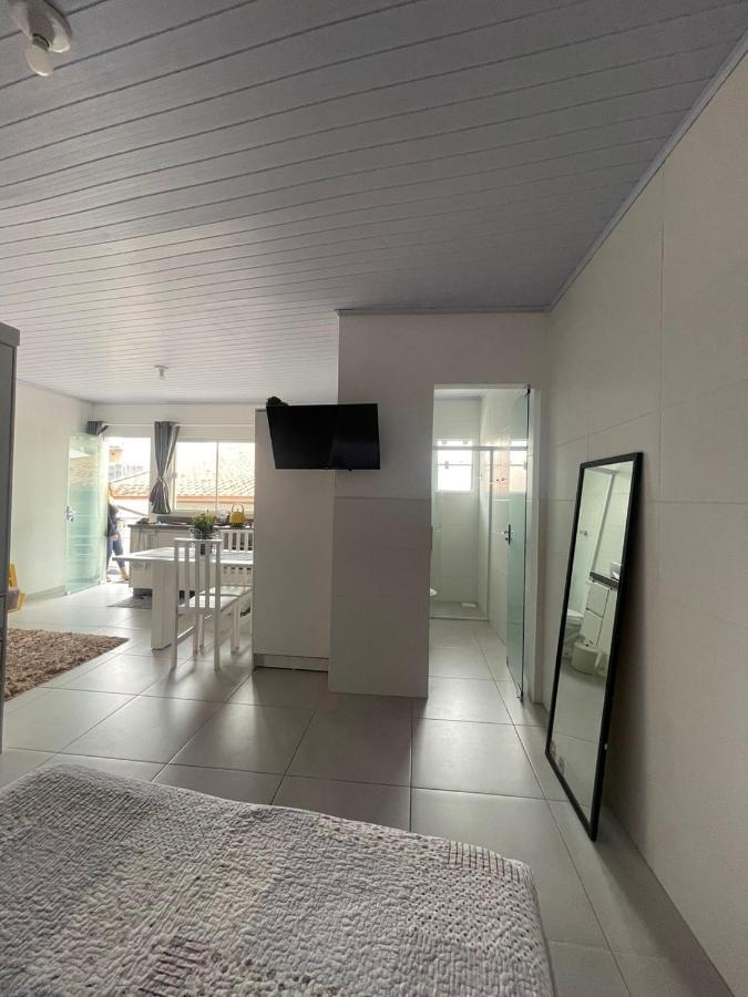 Hospedagem Confortavel E Pratica Para Viajantes E Ferias - Proxima A Br-101 Sao Jose  Zewnętrze zdjęcie